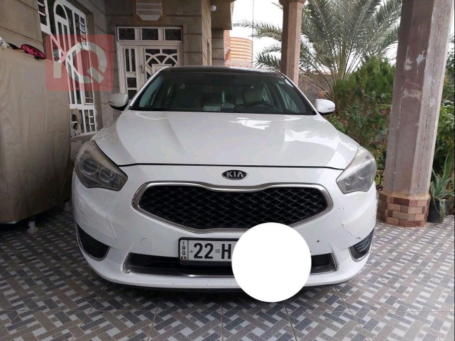 Kia Cadenza